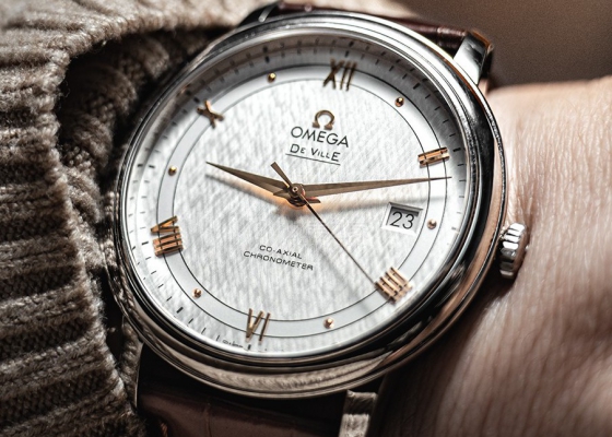 欧米茄金钉丝绸面碟飞  绝对的经典之作