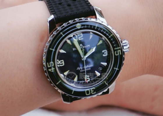 宝珀五十噚5007入手  一个女表友的圆梦开箱