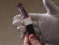 卡地亚TANK：永恒的传奇经典