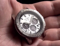 西铁城的核心光动能技术