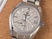 冠蓝狮的精彩“四季”