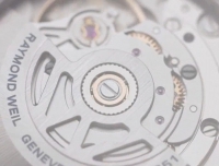 新款女表“秀外慧中”