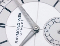 新款女表“秀外慧中”