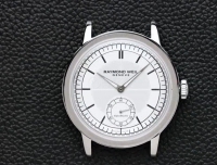 新款女表“秀外慧中”