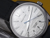 冠蓝狮又一款俱佳作品