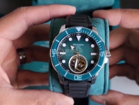 开箱孔雀表探索系列