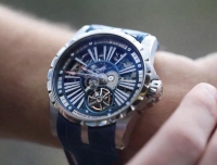 欣赏几款美轮美奂的罗杰杜彼