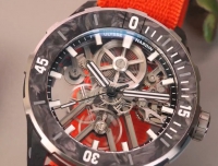 世界最轻潜水表？