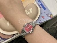 逛街遇到的 “鸿运表”，艾米龙当代奢华红盘！